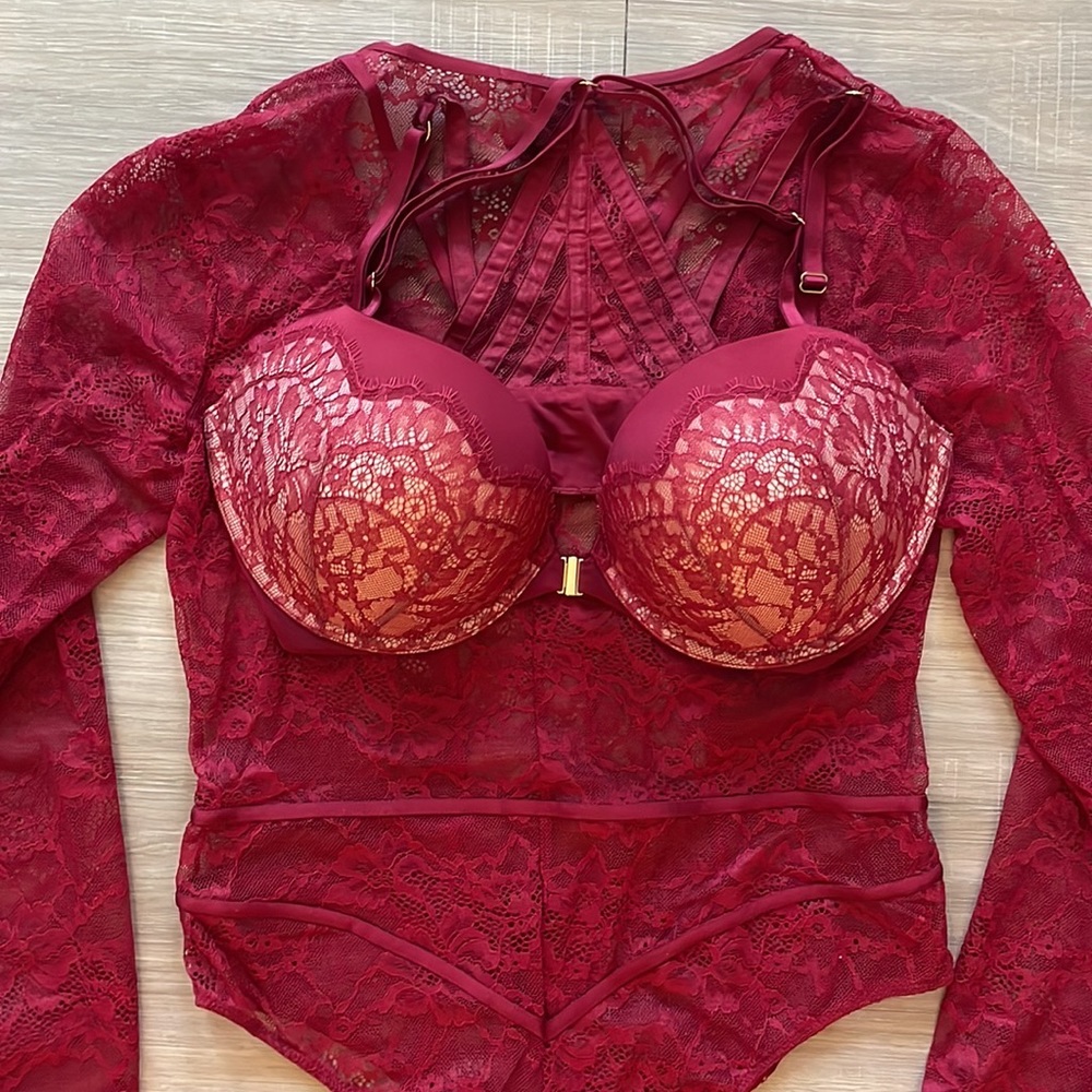 Victoria Secret lace bra - Picture 6 of 6
